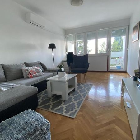 ספליט 2 Bedroom Apartment/Parking/Market מראה חיצוני תמונה