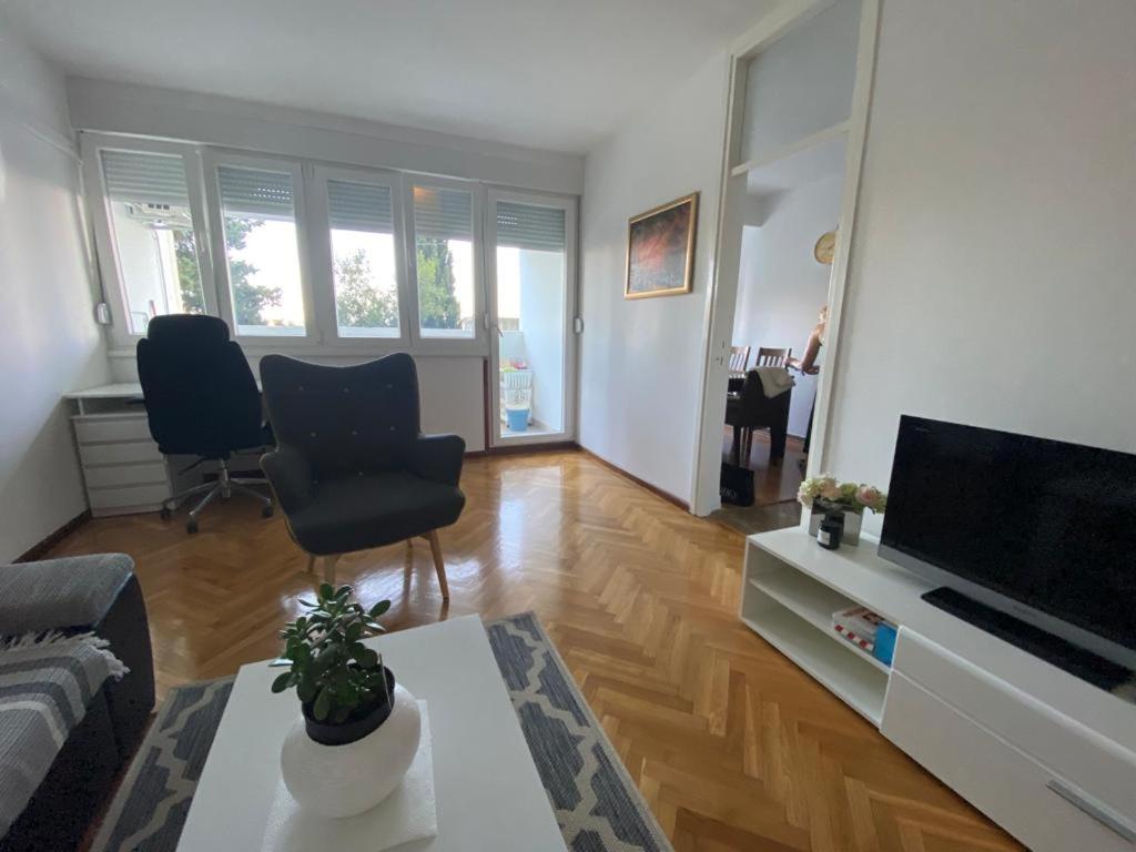 ספליט 2 Bedroom Apartment/Parking/Market מראה חיצוני תמונה
